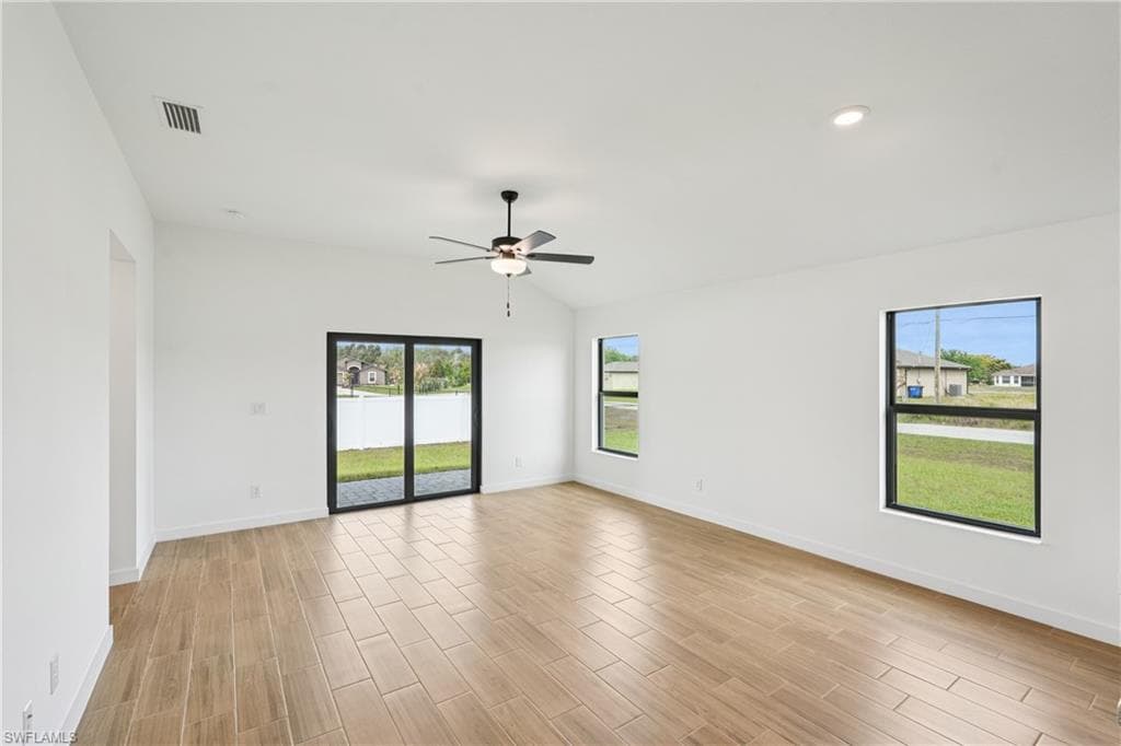 144 Blackstone DR, FORT MYERS FL 33913-4