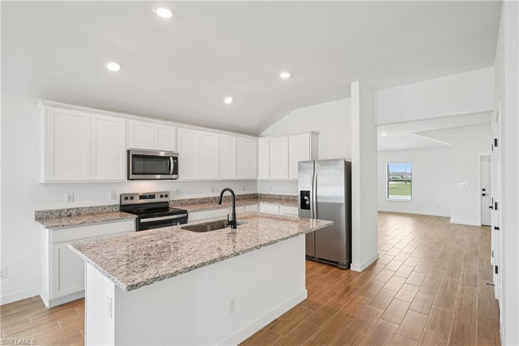 144 Blackstone DR, FORT MYERS FL 33913-9
