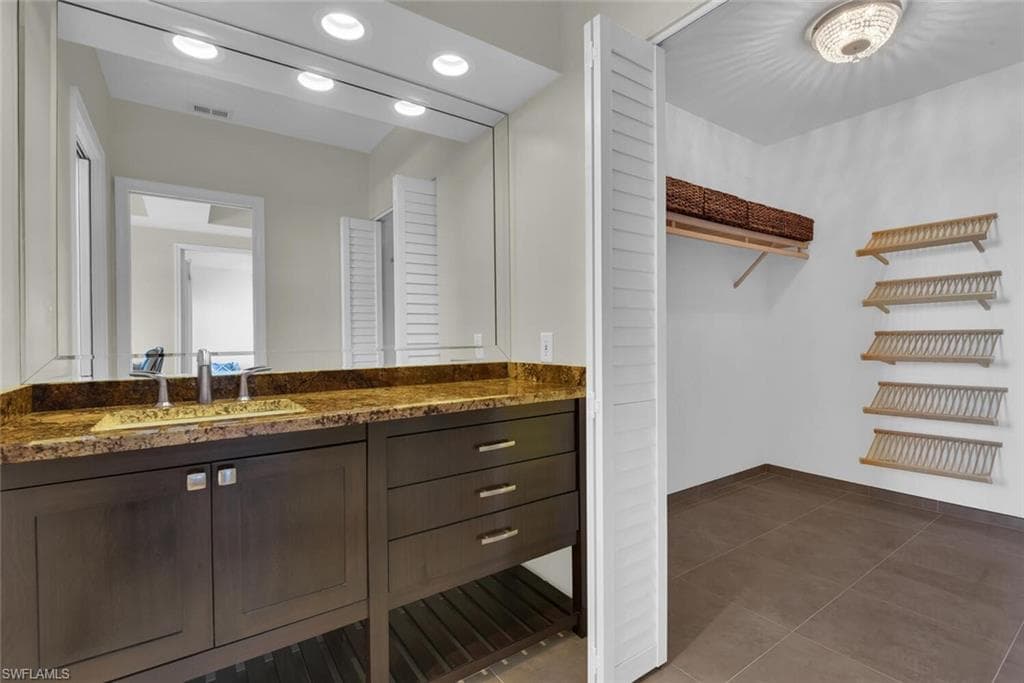 2000 Royal Marco WAY # 607, MARCO ISLAND FL 34145-16