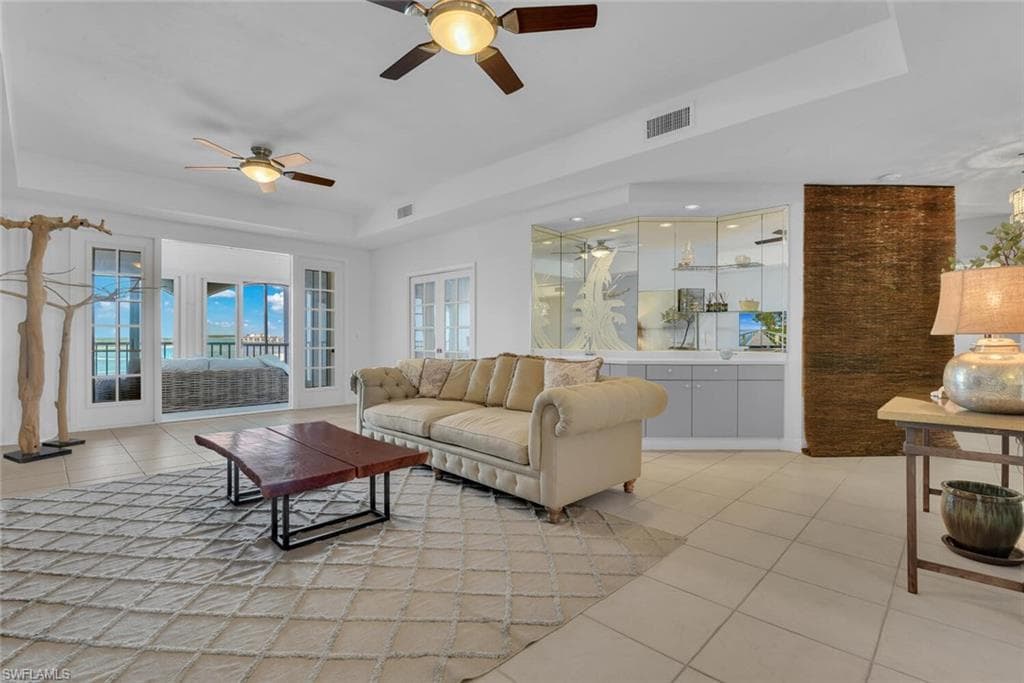 2000 Royal Marco WAY # 607, MARCO ISLAND FL 34145-2