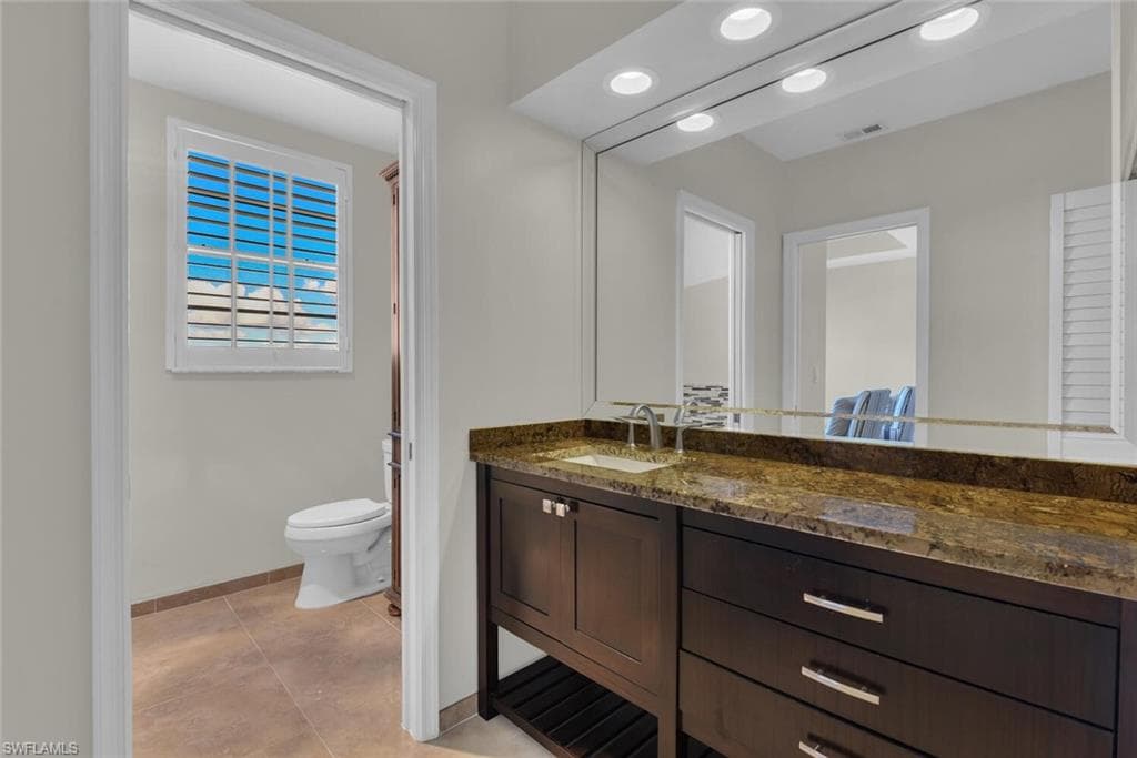 2000 Royal Marco WAY # 607, MARCO ISLAND FL 34145-17