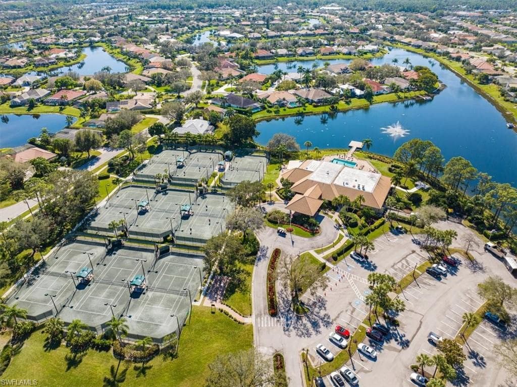 11481 Kestrel CT, NAPLES FL 34119-31