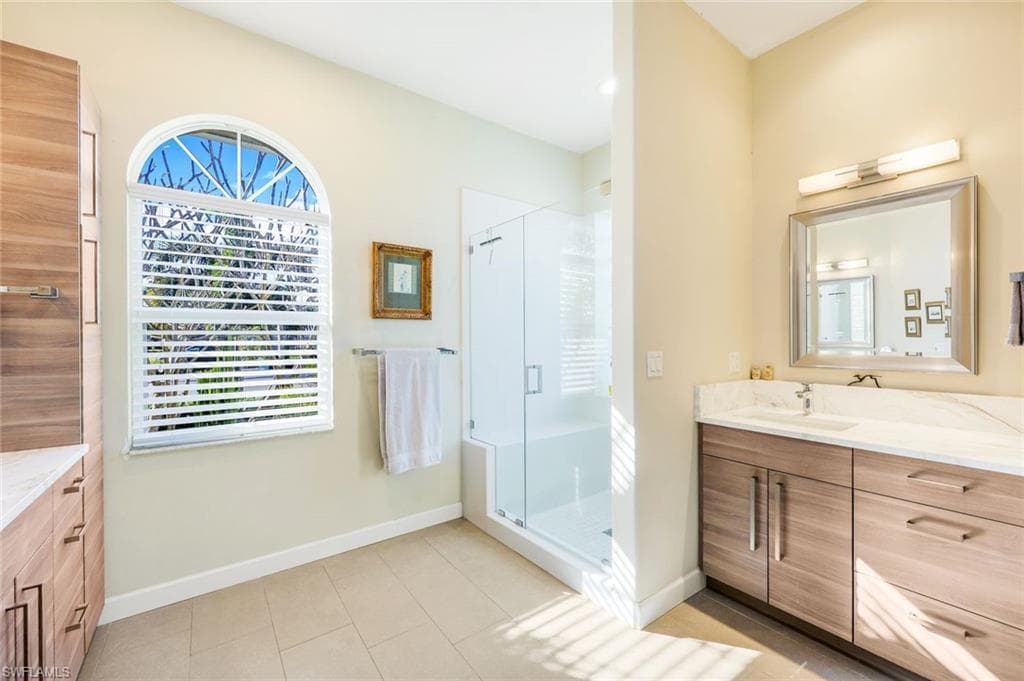 11481 Kestrel CT, NAPLES FL 34119-14