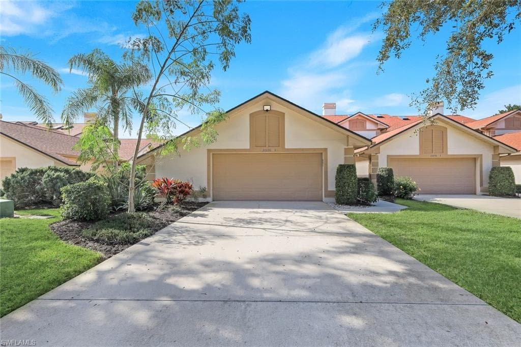 20090 Golden Panther DR # 4, ESTERO FL 33928-25