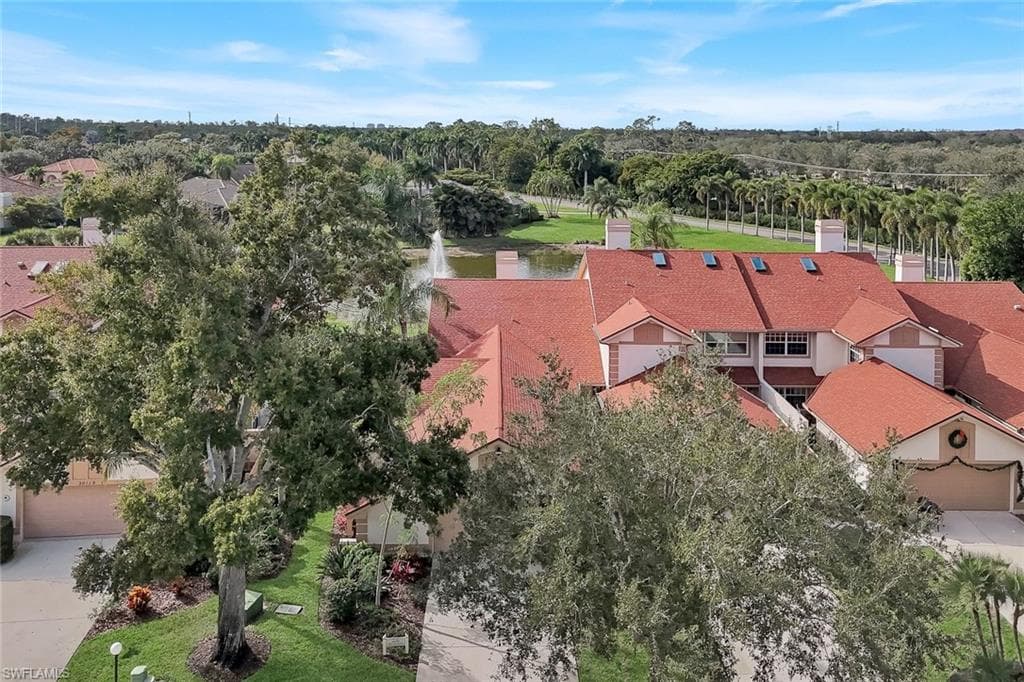 20090 Golden Panther DR # 4, ESTERO FL 33928-27