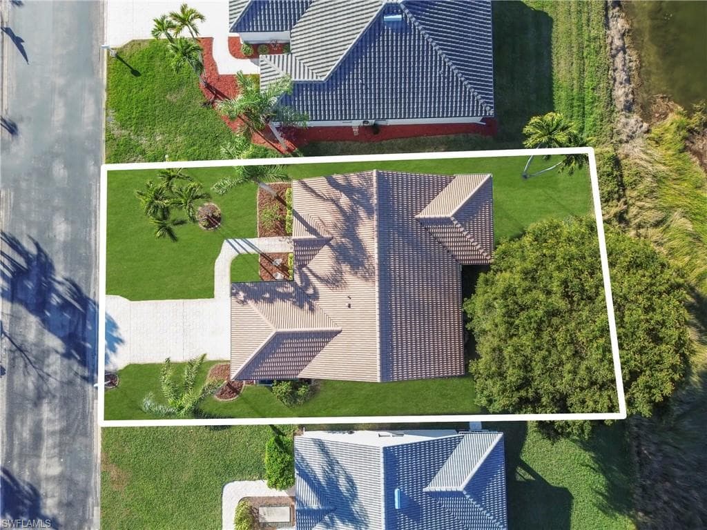 13820 White Gardenia WAY, FORT MYERS FL 33912-36