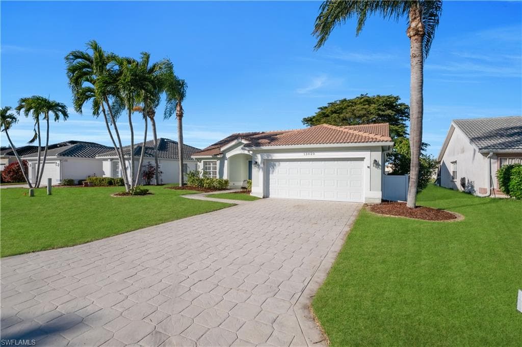 13820 White Gardenia WAY, FORT MYERS FL 33912-39
