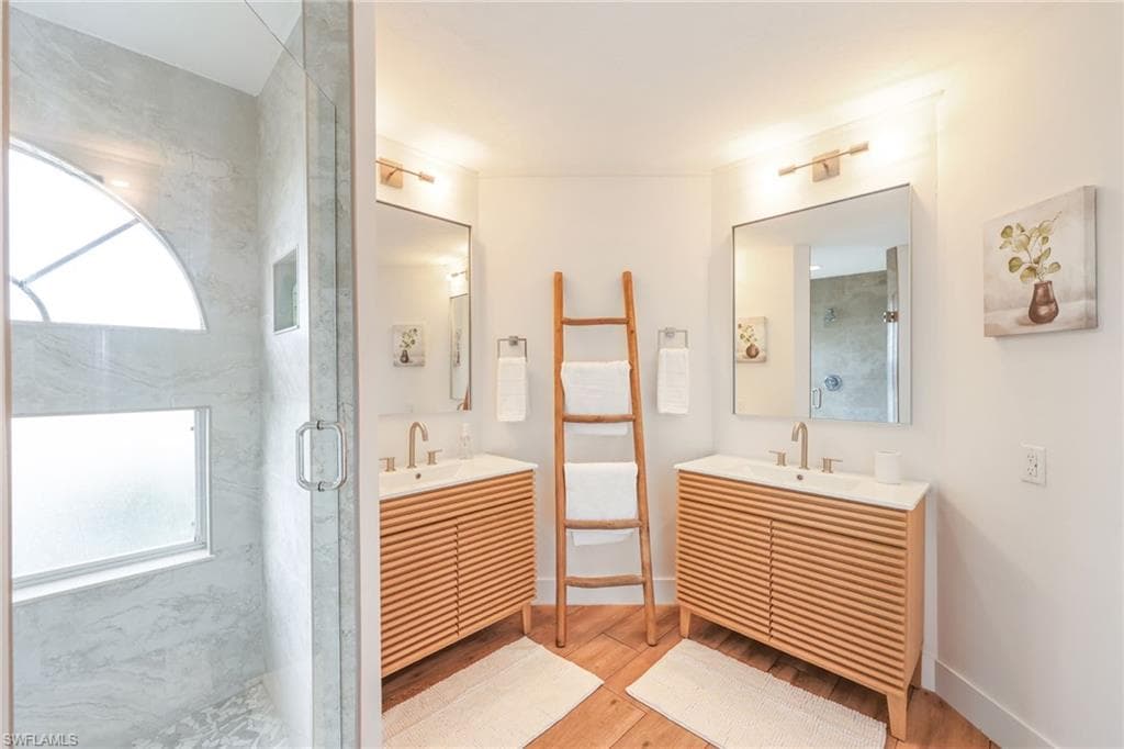 2711 Citrus Lake DR # F305, NAPLES FL 34109-26