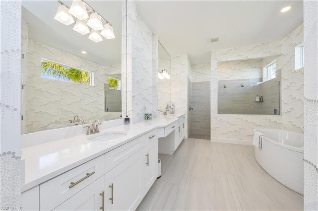 17244 Blue Sapphire DR, FORT MYERS FL 33913-23