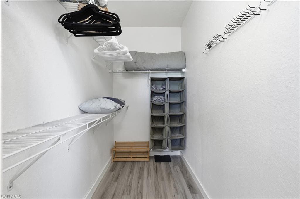 15585 Ocean Walk CIR # 313, FORT MYERS FL 33908-17