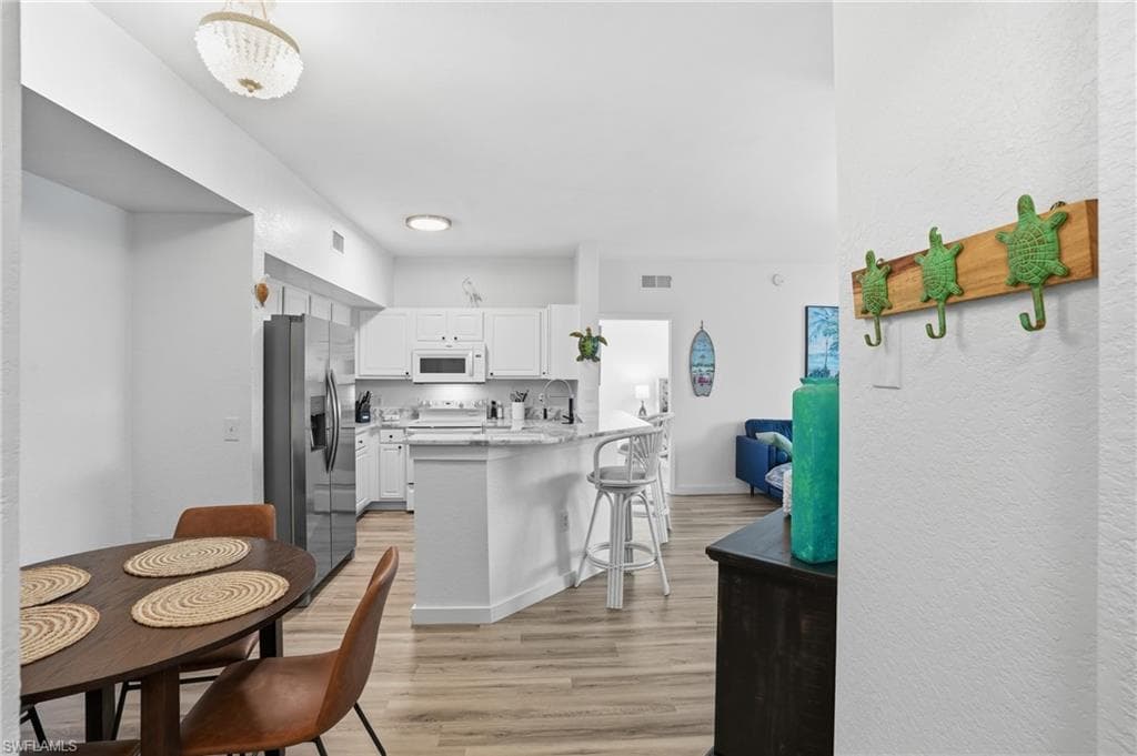 15585 Ocean Walk CIR # 313, FORT MYERS FL 33908-3