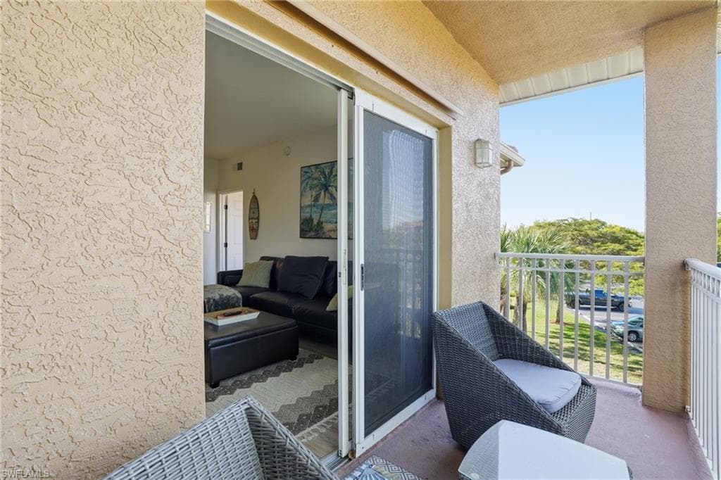 15585 Ocean Walk CIR # 313, FORT MYERS FL 33908-24