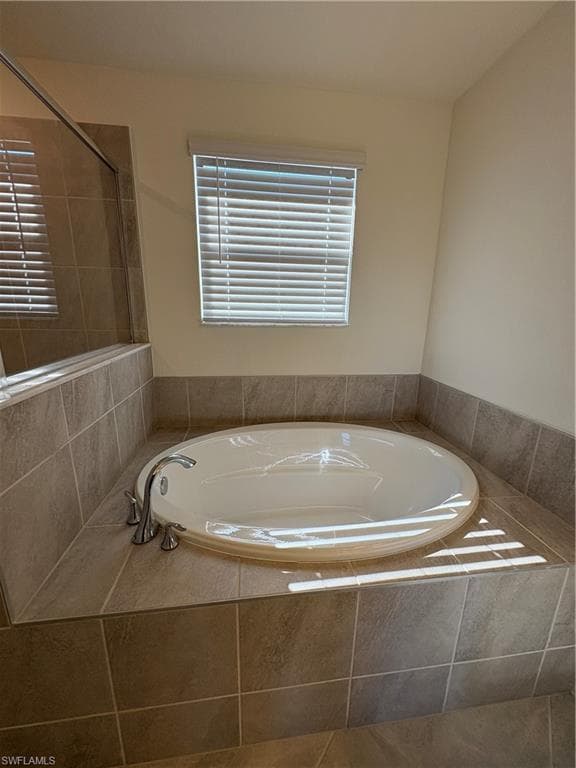 14569 Monrovia LN, FORT MYERS FL 33905-46