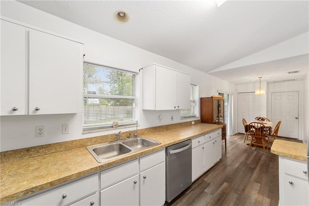 6425 NW 12th AVE, OCALA FL 34475-2