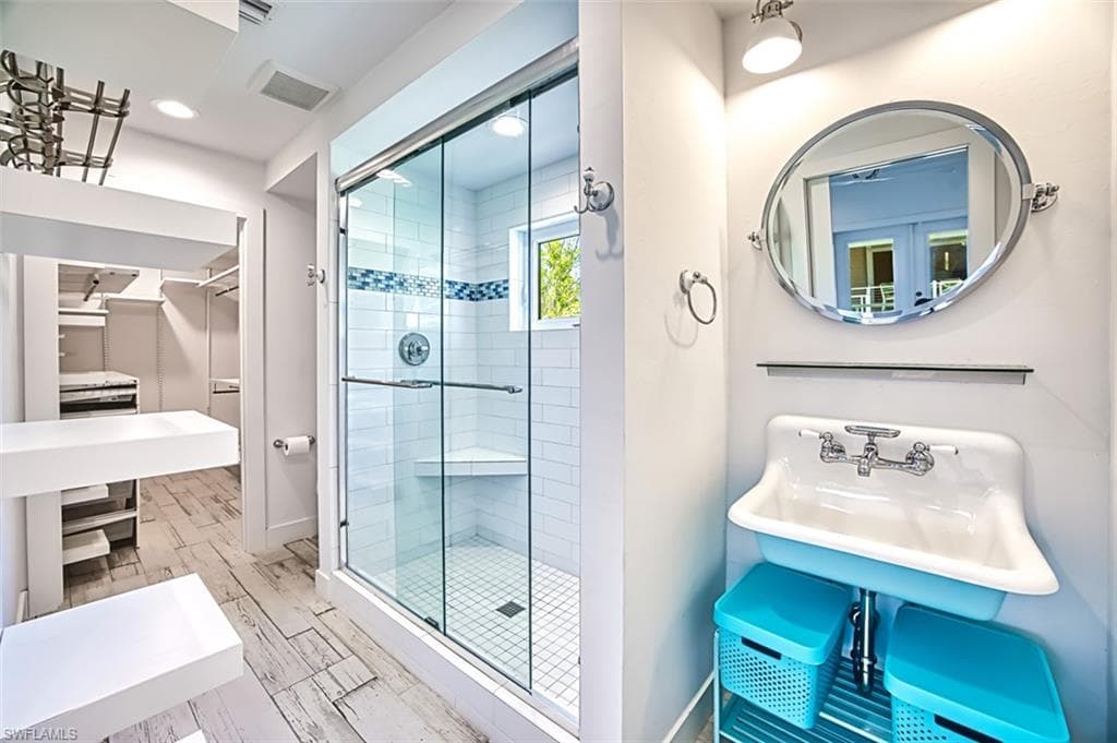 1233 Middle Gulf DR-35