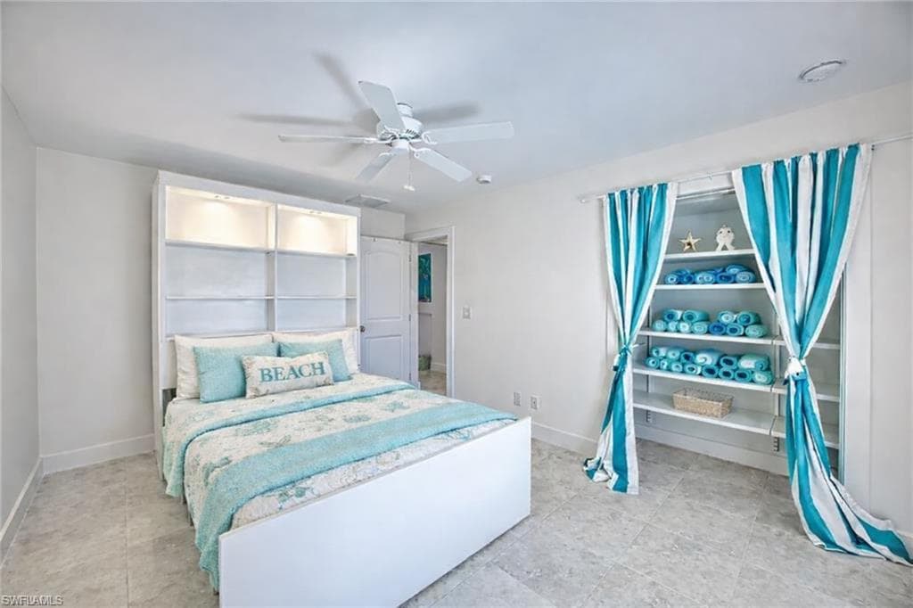 1233 Middle Gulf DR-29