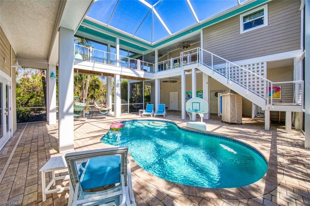 1233 Middle Gulf DR-40