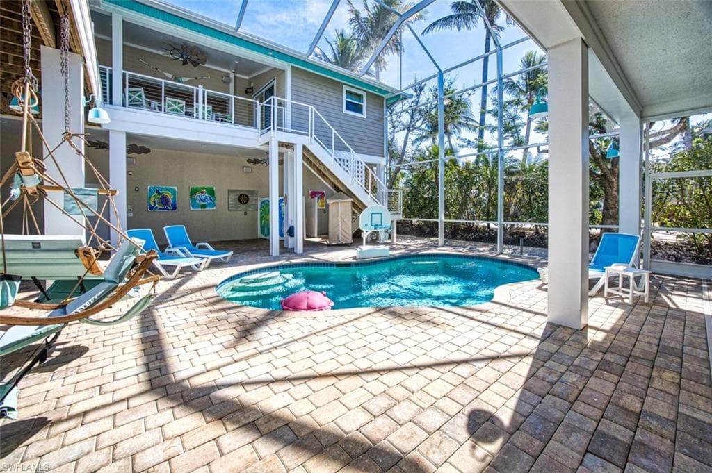 1233 Middle Gulf DR-39