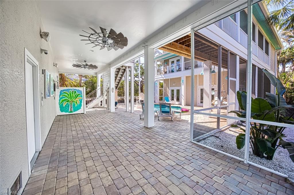 1233 Middle Gulf DR-38
