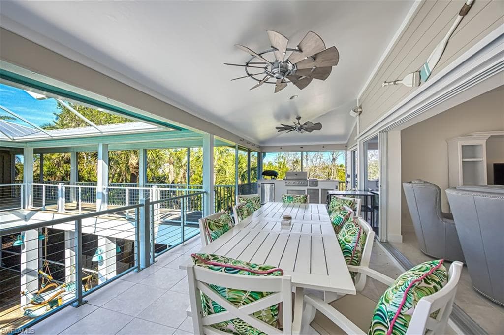 1233 Middle Gulf DR-20