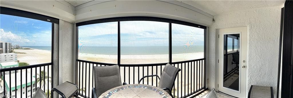 6400 Estero BLVD 1000-0