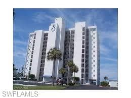 6400 Estero BLVD 1000-3