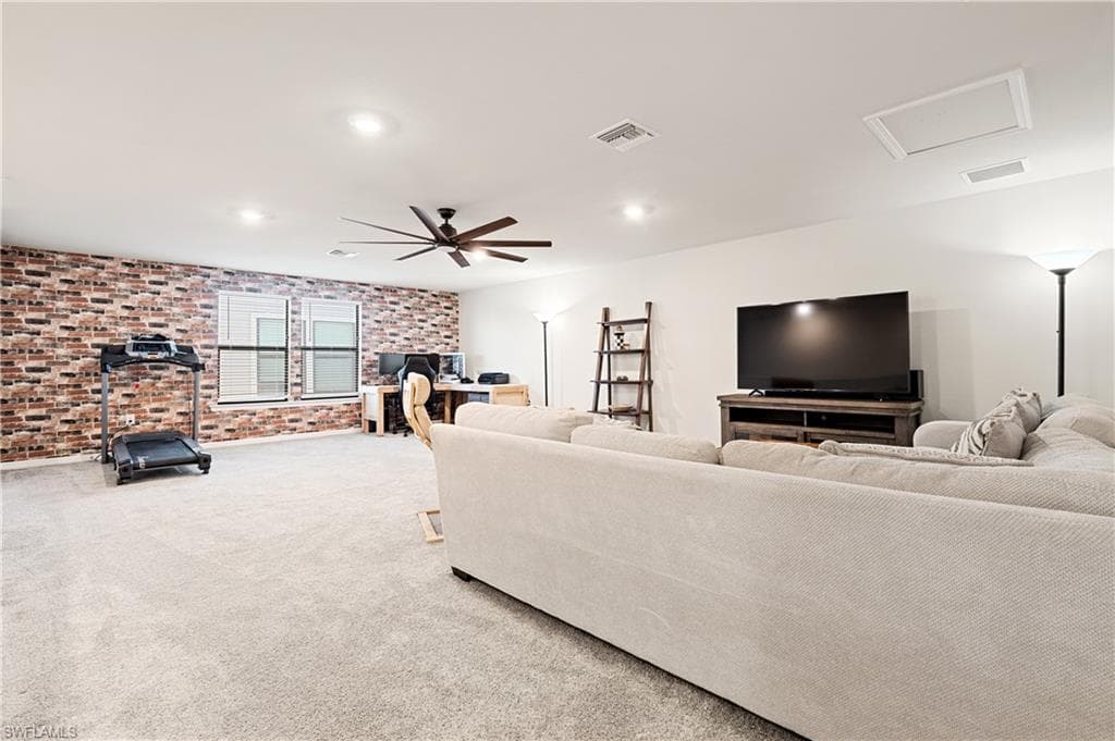 3944 Black Eagle LN, FORT MYERS FL 33966-10