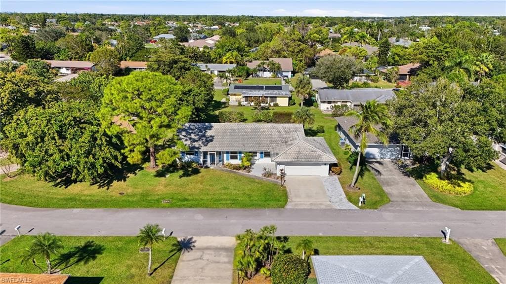 30 Maui CIR # 30, NAPLES FL 34112-5