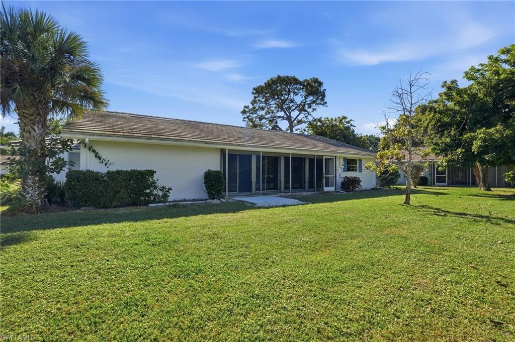 30 Maui CIR # 30, NAPLES FL 34112-47