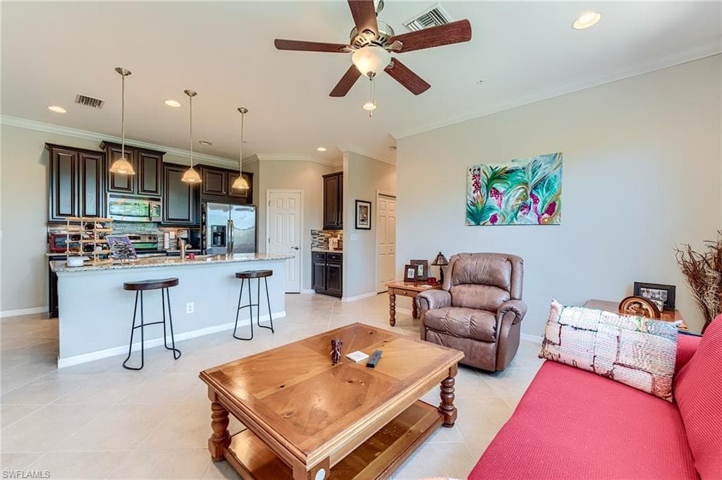 8510 Violeta ST # 201, ESTERO FL 34135-5