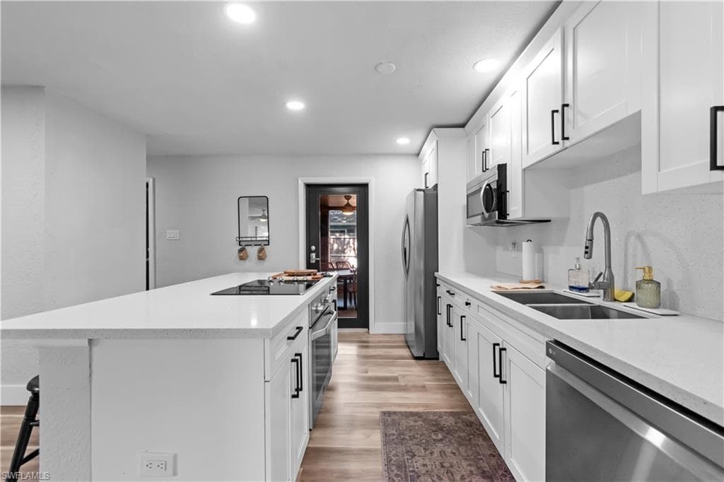 1373 Morningside DR, FORT MYERS FL 33901-5