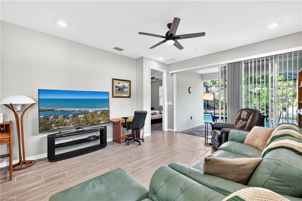 1127 S Town and River DR-19