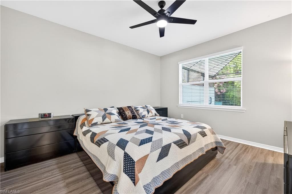 1127 S Town and River DR-20