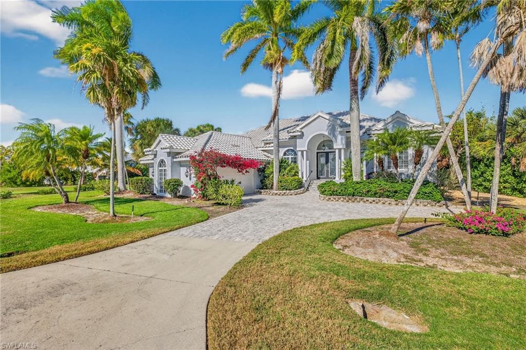 9008 Mockingbird DR-1
