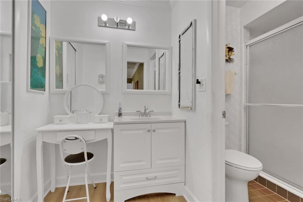 646 SE 12th CT # 17, CAPE CORAL FL 33990-19