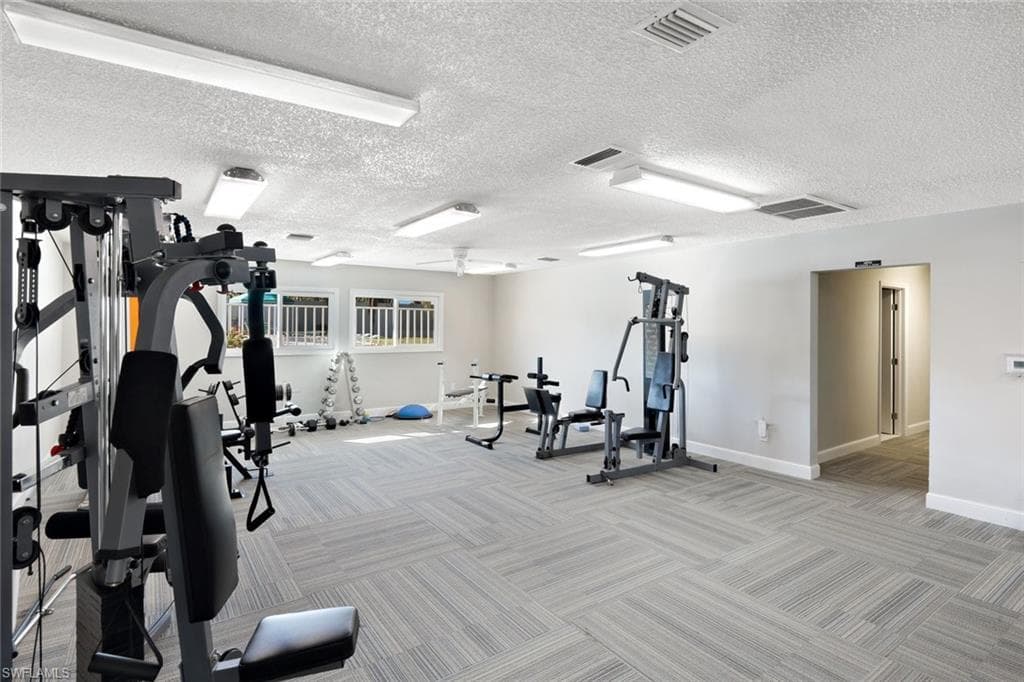 4251 Island CIR # 3, FORT MYERS FL 33919-26