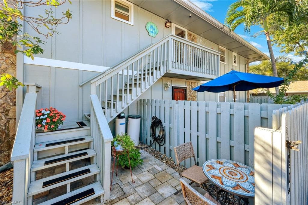 4251 Island CIR # 3, FORT MYERS FL 33919-1