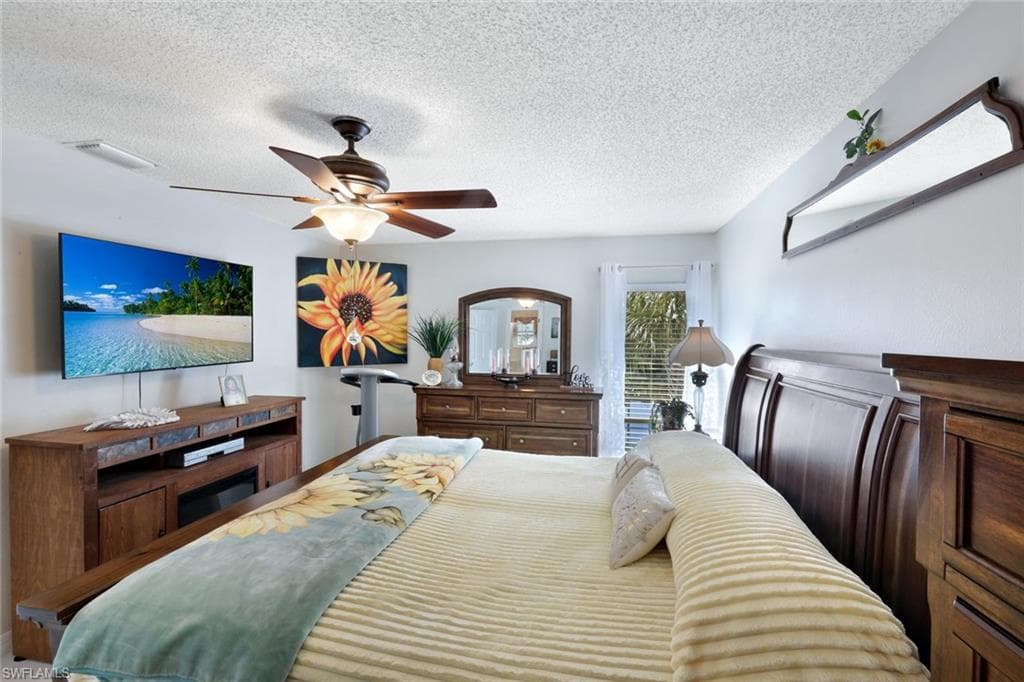 4251 Island CIR # 3, FORT MYERS FL 33919-12