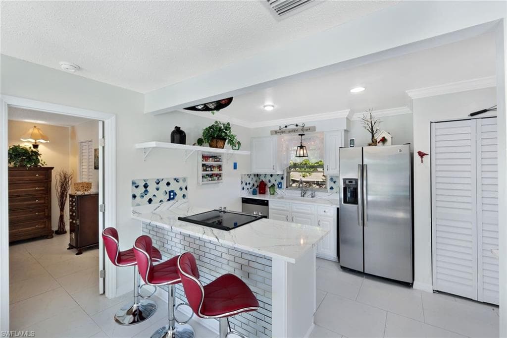 4251 Island CIR # 3, FORT MYERS FL 33919-9