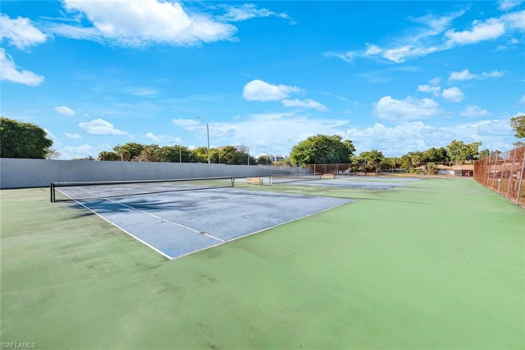 4251 Island CIR # 3, FORT MYERS FL 33919-28