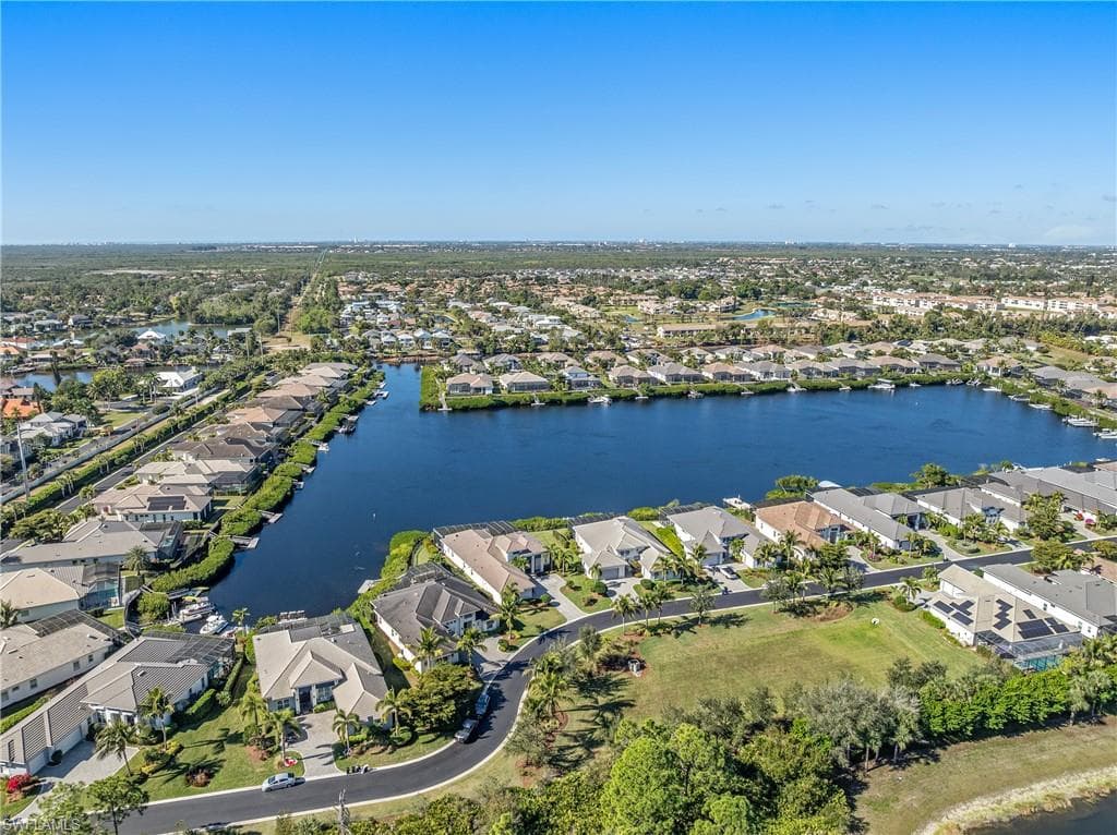 17288 Hidden Estates CIR, FORT MYERS FL 33908-33