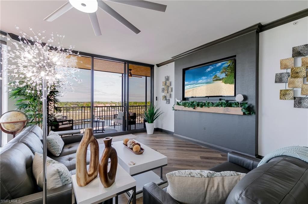 5781 Cape Harbour DR # 607, CAPE CORAL FL 33914-1