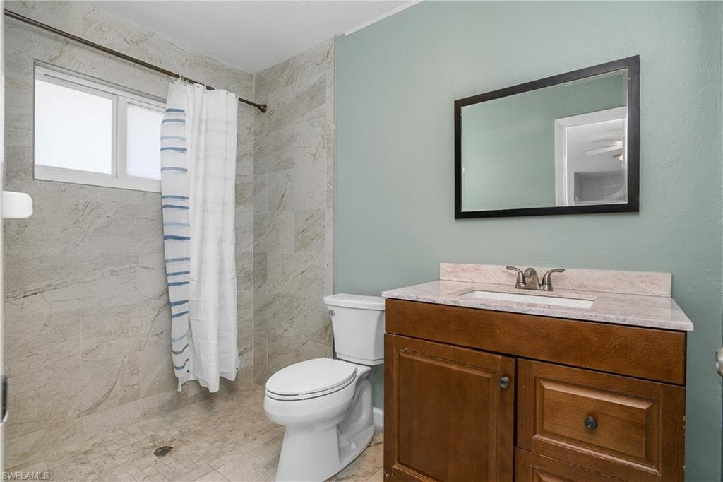 1125 Hilltop DR, NAPLES FL 34103-12