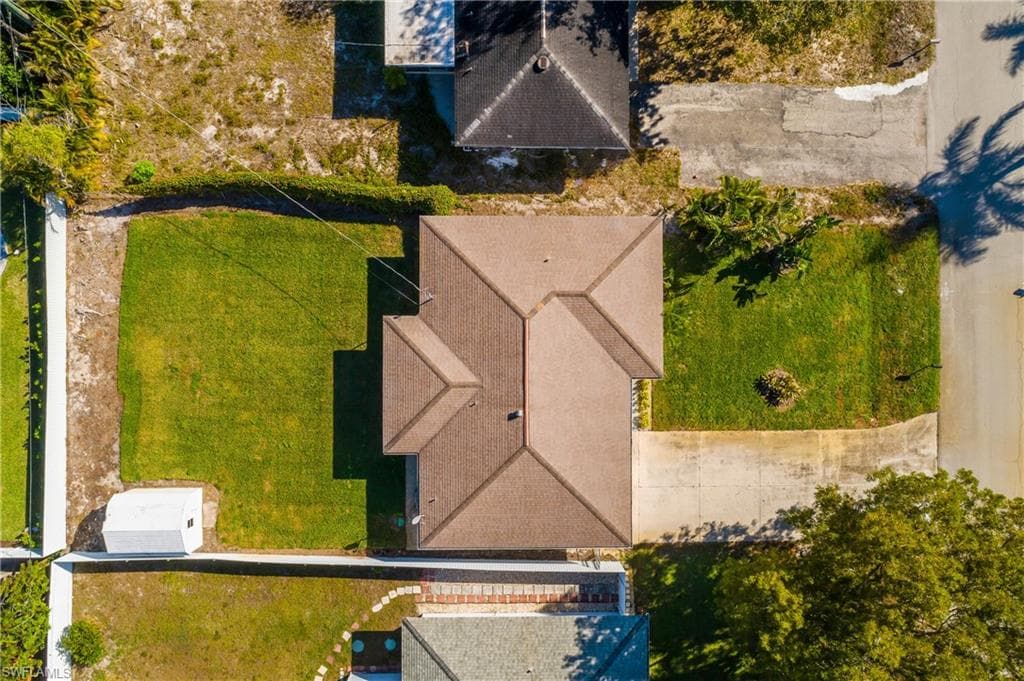 1125 Hilltop DR, NAPLES FL 34103-21