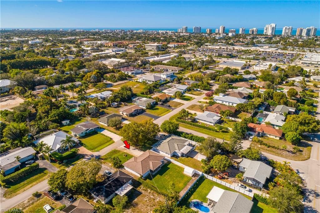 1125 Hilltop DR, NAPLES FL 34103-23