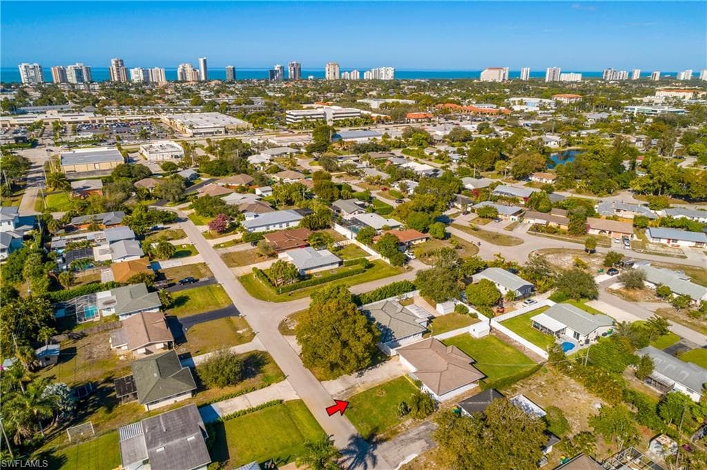 1125 Hilltop DR, NAPLES FL 34103-24
