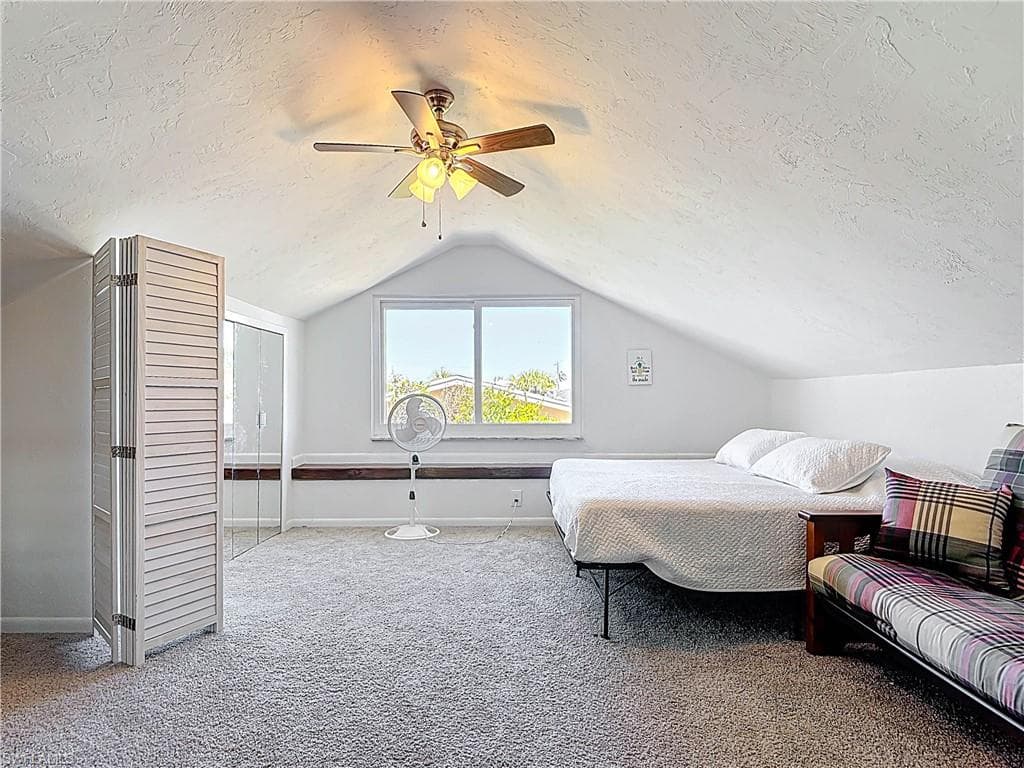 11481 Rebecca CIR, FORT MYERS BEACH FL 33931-29