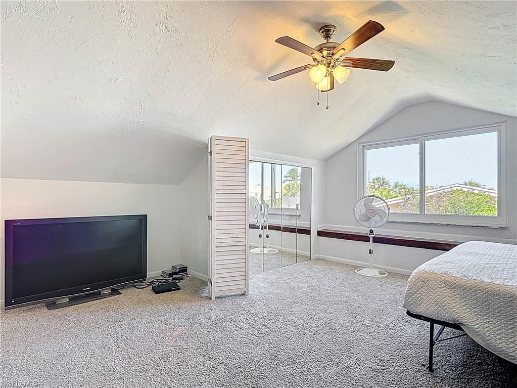 11481 Rebecca CIR, FORT MYERS BEACH FL 33931-30