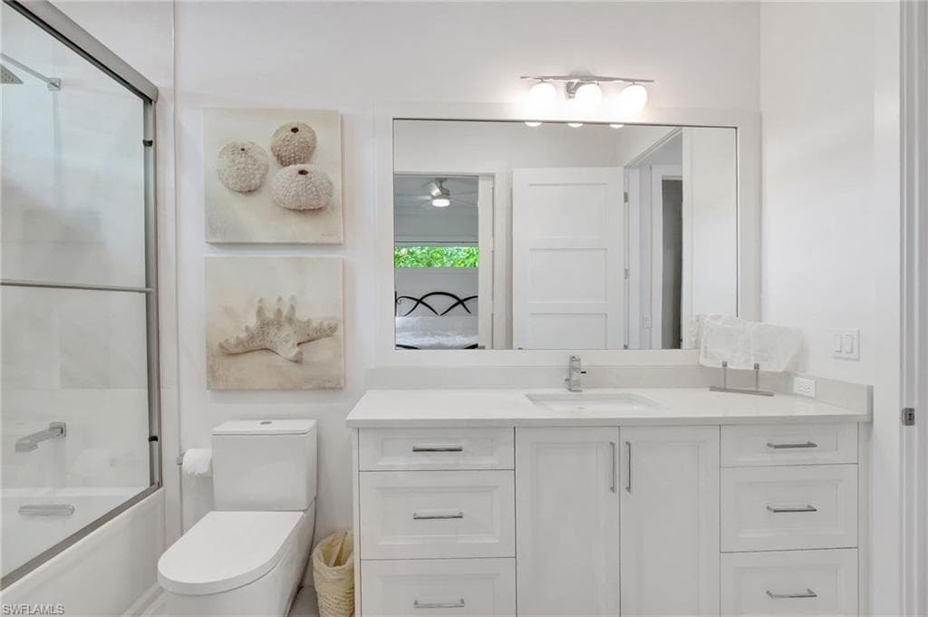 2120 Curtis ST, NAPLES FL 34112-20