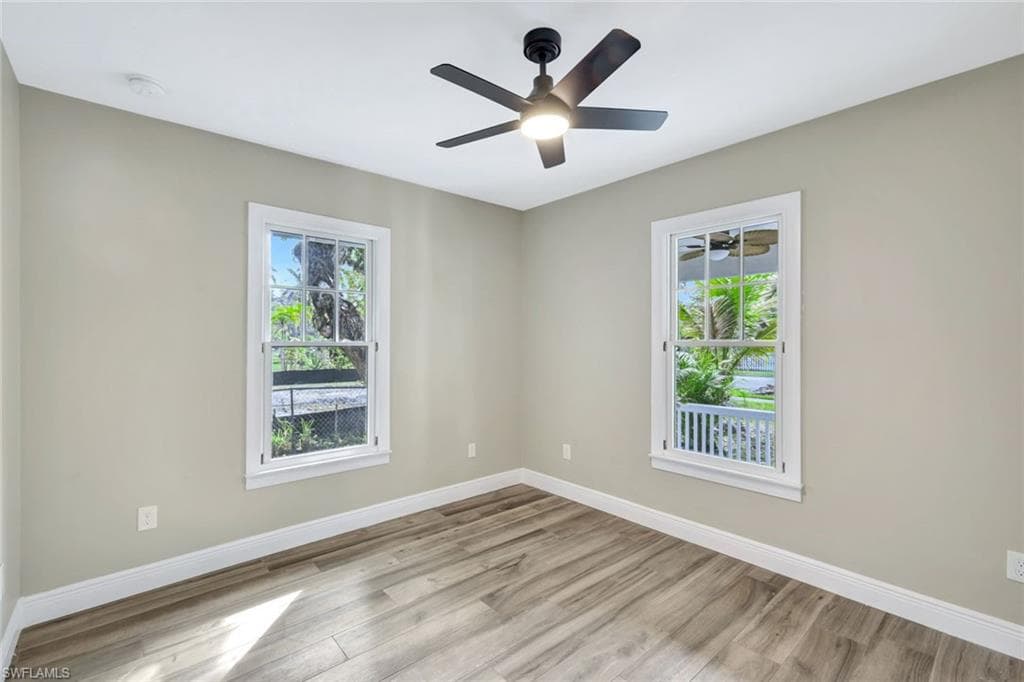 2635 Michigan AVE, FORT MYERS FL 33916-22